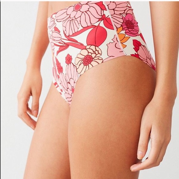 💢LAST ONE💢 UO High Waisted Floral Panty - Picture 4 of 4